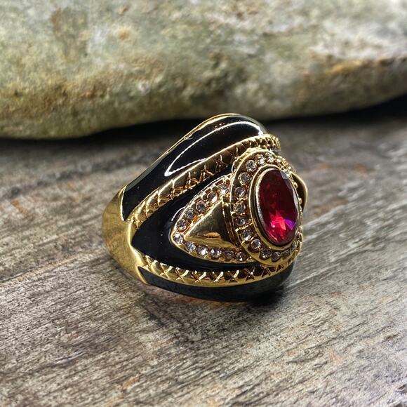 NEW Heirloom Collection Ruby & Rhinestone Statement Ring - Picture 15 of 16